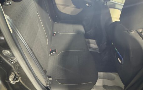 Renault Logan II, 2015 год, 510 000 рублей, 10 фотография