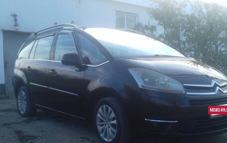 Citroen C4 Picasso II рестайлинг, 2009 год, 610 000 рублей, 2 фотография