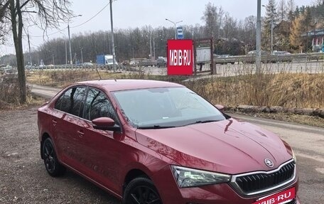 Skoda Rapid II, 2021 год, 1 550 000 рублей, 2 фотография