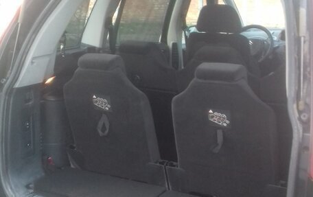 Citroen C4 Picasso II рестайлинг, 2009 год, 610 000 рублей, 10 фотография