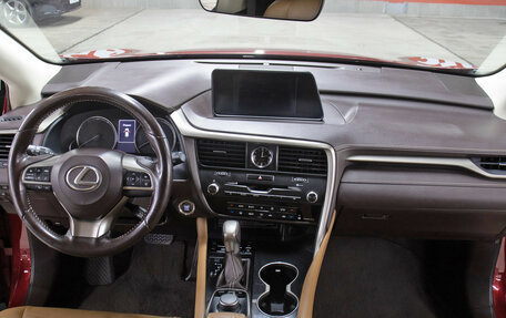 Lexus RX IV рестайлинг, 2016 год, 3 398 000 рублей, 14 фотография