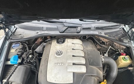 Volkswagen Touareg III, 2009 год, 1 200 000 рублей, 12 фотография