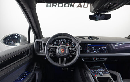 Porsche Cayenne III, 2025 год, 24 490 000 рублей, 13 фотография