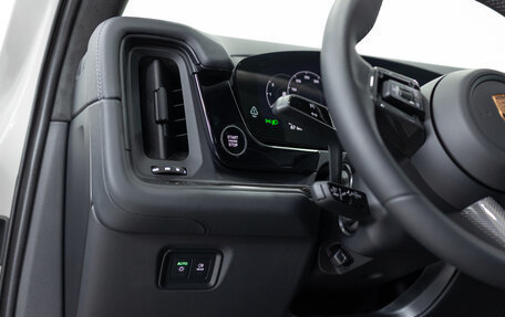 Porsche Cayenne III, 2025 год, 24 490 000 рублей, 14 фотография