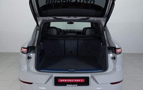 Porsche Cayenne III, 2025 год, 24 490 000 рублей, 33 фотография