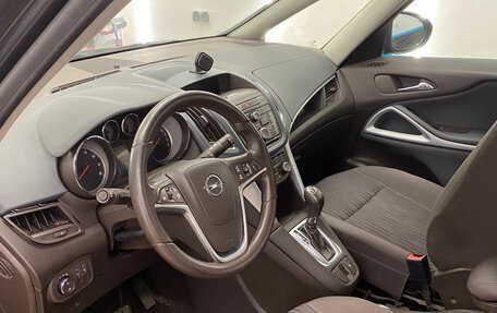 Opel Zafira C рестайлинг, 2012 год, 890 000 рублей, 11 фотография