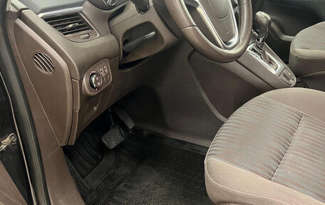 Opel Zafira C рестайлинг, 2012 год, 890 000 рублей, 7 фотография