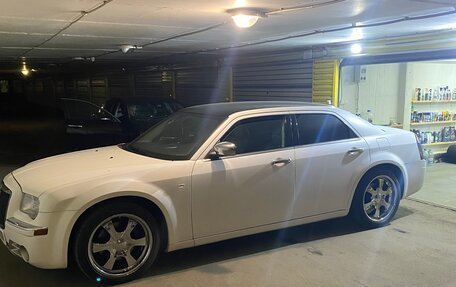 Chrysler 300C II, 2006 год, 1 200 000 рублей, 4 фотография