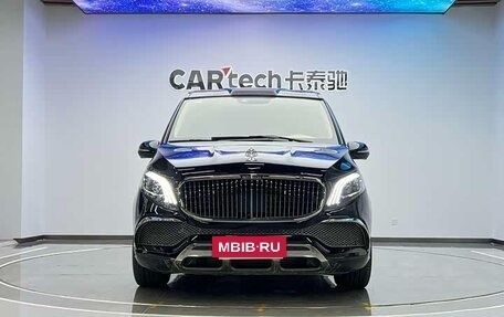 Mercedes-Benz V-Класс, 2021 год, 5 840 000 рублей, 2 фотография