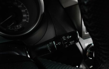 Toyota Land Cruiser Prado 150 рестайлинг 2, 2014 год, 3 199 000 рублей, 15 фотография