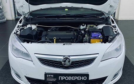 Opel Astra J, 2012 год, 650 000 рублей, 11 фотография