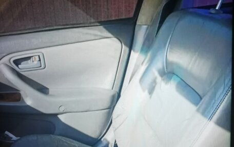 Toyota Camry, 1996 год, 300 000 рублей, 4 фотография