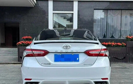 Toyota Camry, 2022 год, 2 390 000 рублей, 5 фотография