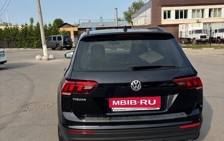 Volkswagen Tiguan II, 2020 год, 2 500 000 рублей, 4 фотография