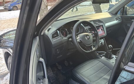 Volkswagen Tiguan II, 2020 год, 2 500 000 рублей, 14 фотография