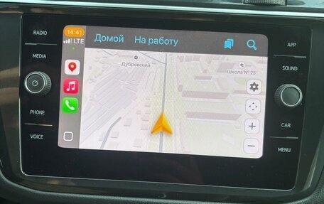 Volkswagen Tiguan II, 2020 год, 2 500 000 рублей, 21 фотография