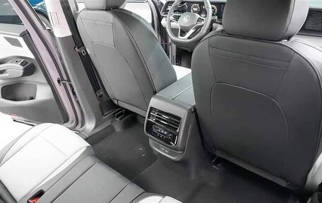 Volkswagen Teramont, 2025 год, 5 200 050 рублей, 11 фотография