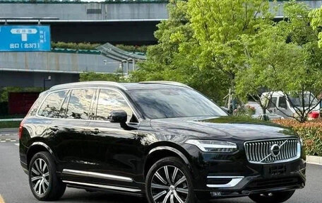 Volvo XC90 II рестайлинг, 2022 год, 4 320 000 рублей, 3 фотография