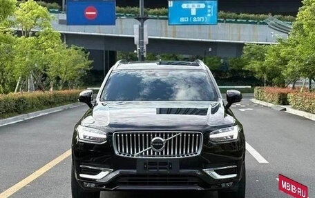 Volvo XC90 II рестайлинг, 2022 год, 4 320 000 рублей, 2 фотография