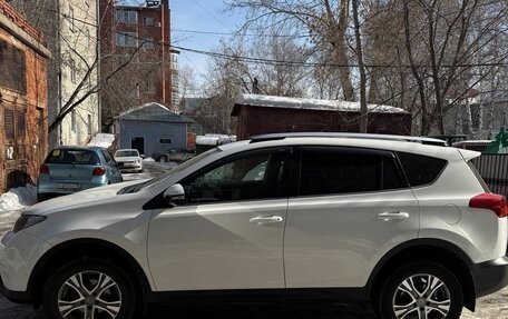 Toyota RAV4, 2014 год, 2 410 000 рублей, 2 фотография