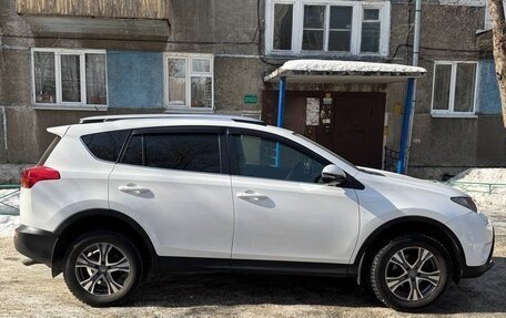 Toyota RAV4, 2014 год, 2 410 000 рублей, 5 фотография