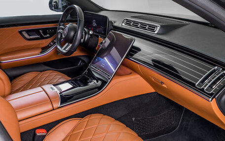 Mercedes-Benz S-Класс, 2021 год, 15 000 000 рублей, 10 фотография