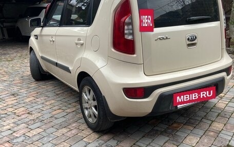 KIA Soul I рестайлинг, 2012 год, 800 000 рублей, 4 фотография