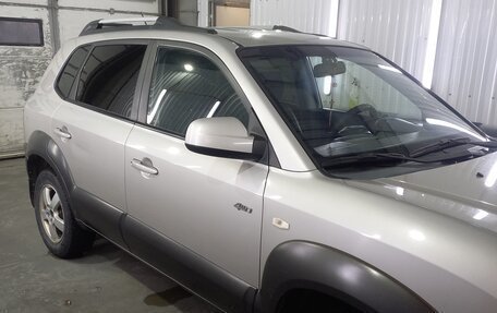 Hyundai Tucson III, 2006 год, 1 110 000 рублей, 13 фотография