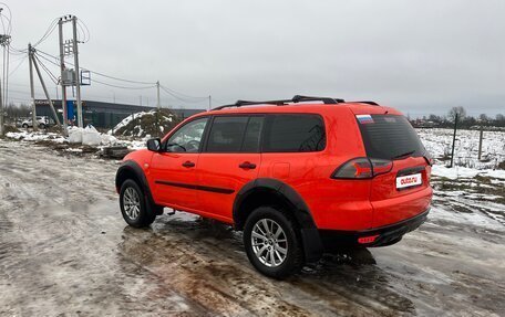 Mitsubishi Pajero Sport II рестайлинг, 2013 год, 2 500 000 рублей, 6 фотография
