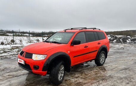Mitsubishi Pajero Sport II рестайлинг, 2013 год, 2 500 000 рублей, 2 фотография
