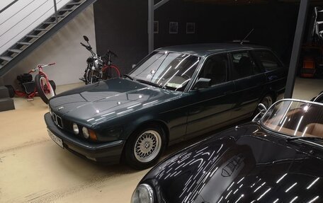 BMW 5 серия, 1992 год, 600 000 рублей, 1 фотография