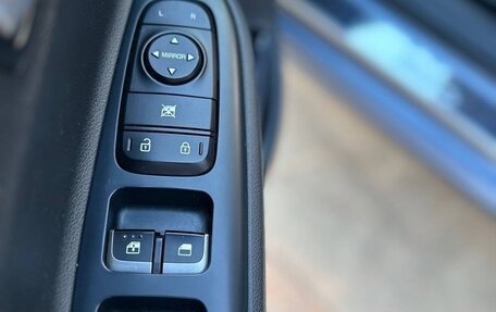 KIA Rio IV, 2018 год, 1 580 000 рублей, 10 фотография