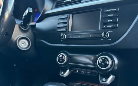 KIA Rio IV, 2018 год, 1 580 000 рублей, 9 фотография