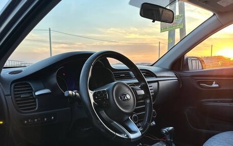 KIA Rio IV, 2018 год, 1 580 000 рублей, 8 фотография