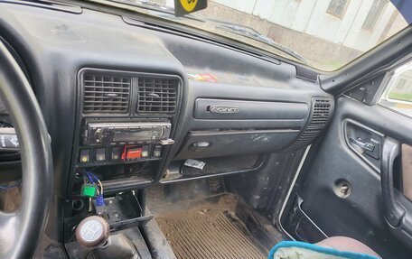 ГАЗ 3110 «Волга», 2002 год, 110 000 рублей, 5 фотография