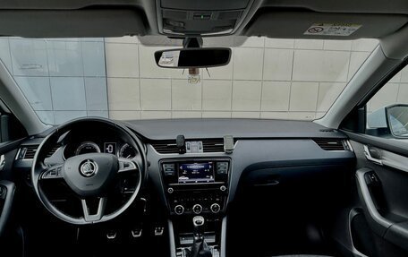 Skoda Octavia, 2017 год, 1 690 000 рублей, 10 фотография