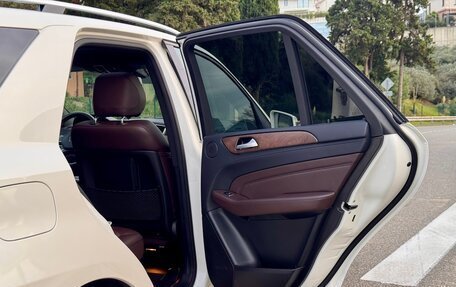 Mercedes-Benz M-Класс, 2013 год, 3 790 000 рублей, 28 фотография