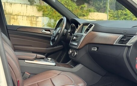 Mercedes-Benz M-Класс, 2013 год, 3 790 000 рублей, 29 фотография