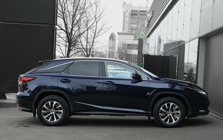 Lexus RX IV рестайлинг, 2020 год, 6 300 000 рублей, 4 фотография