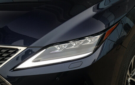 Lexus RX IV рестайлинг, 2020 год, 6 300 000 рублей, 9 фотография
