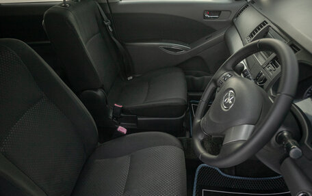 Toyota ISis I, 2010 год, 998 000 рублей, 10 фотография