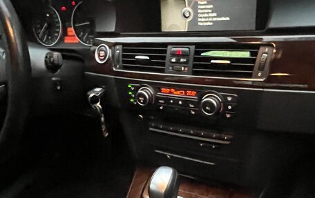 BMW 3 серия, 2011 год, 900 000 рублей, 8 фотография