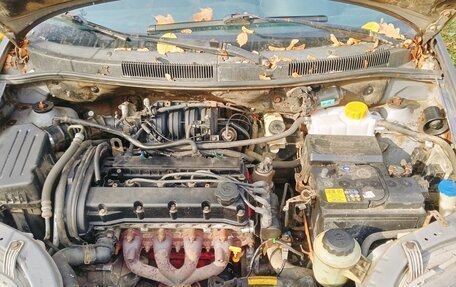 Chevrolet Aveo III, 2005 год, 16 000 рублей, 3 фотография