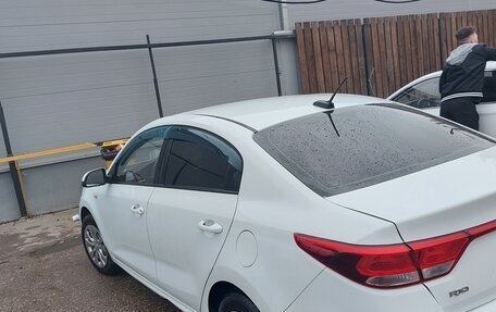 KIA Rio III рестайлинг, 2017 год, 975 000 рублей, 5 фотография