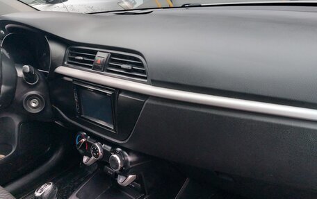 KIA Rio III рестайлинг, 2017 год, 975 000 рублей, 12 фотография