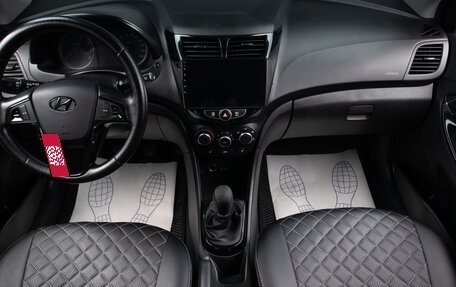 Hyundai Solaris II рестайлинг, 2014 год, 999 000 рублей, 8 фотография