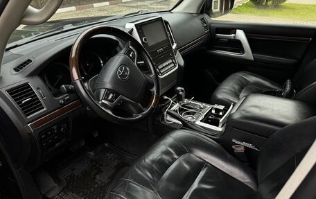 Toyota Land Cruiser 200, 2019 год, 6 700 000 рублей, 11 фотография