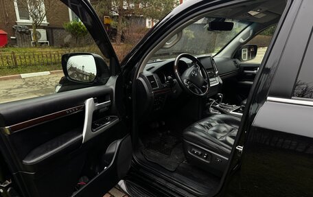 Toyota Land Cruiser 200, 2019 год, 6 700 000 рублей, 12 фотография