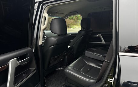 Toyota Land Cruiser 200, 2019 год, 6 700 000 рублей, 13 фотография