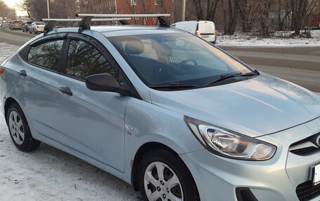 Hyundai Solaris II рестайлинг, 2011 год, 850 000 рублей, 15 фотография